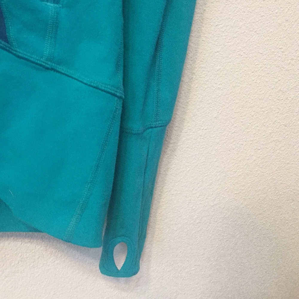Lululemon Jacket - Picture 3 of 6